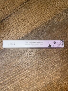 100% PURE Black Tea Maracuja Oil Mascara, 0.35 OZ